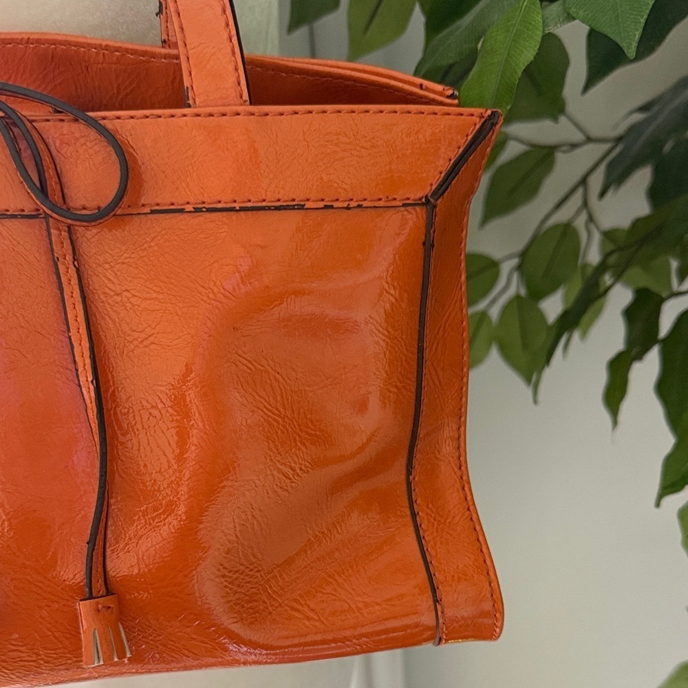 Liz Claiborne Orange Faux Leather Tote Bag - Picture 4 of 11